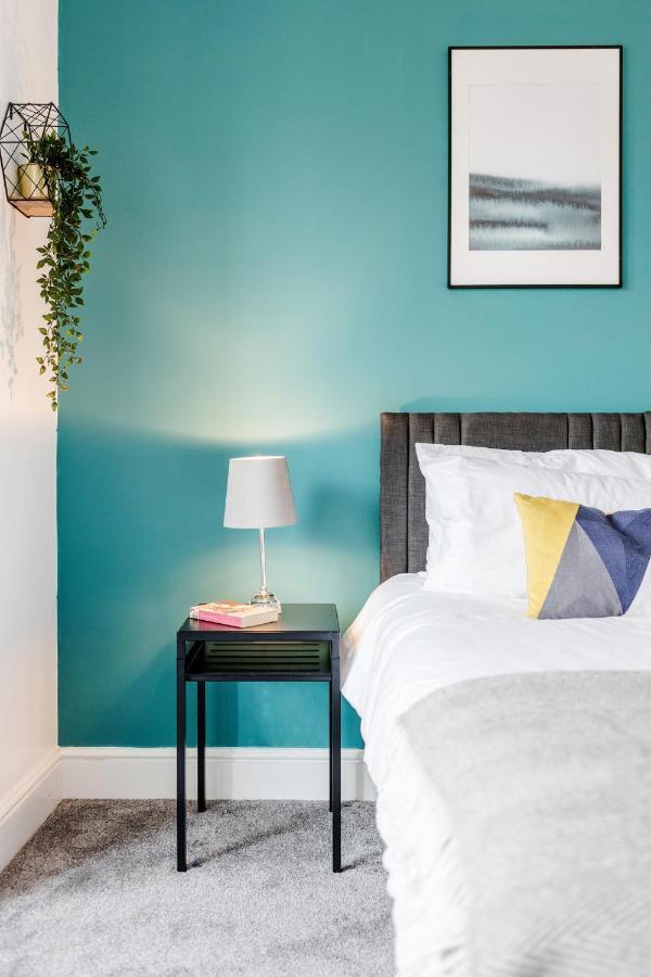 Business & Leisure 2 Bedroom & Parking By Damask Homes Ilford Eksteriør billede
