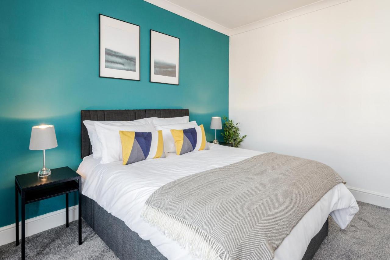 Business & Leisure 2 Bedroom & Parking By Damask Homes Ilford Eksteriør billede