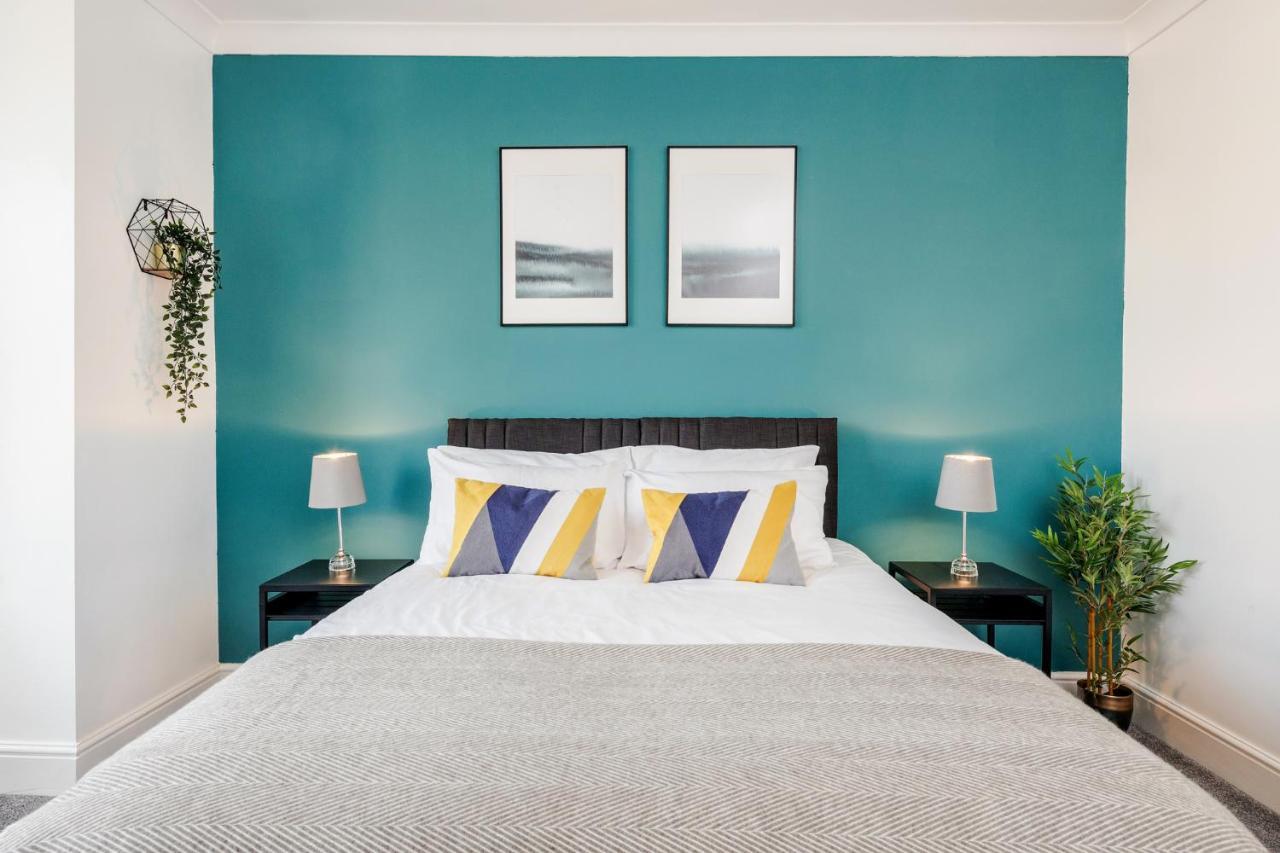 Business & Leisure 2 Bedroom & Parking By Damask Homes Ilford Eksteriør billede