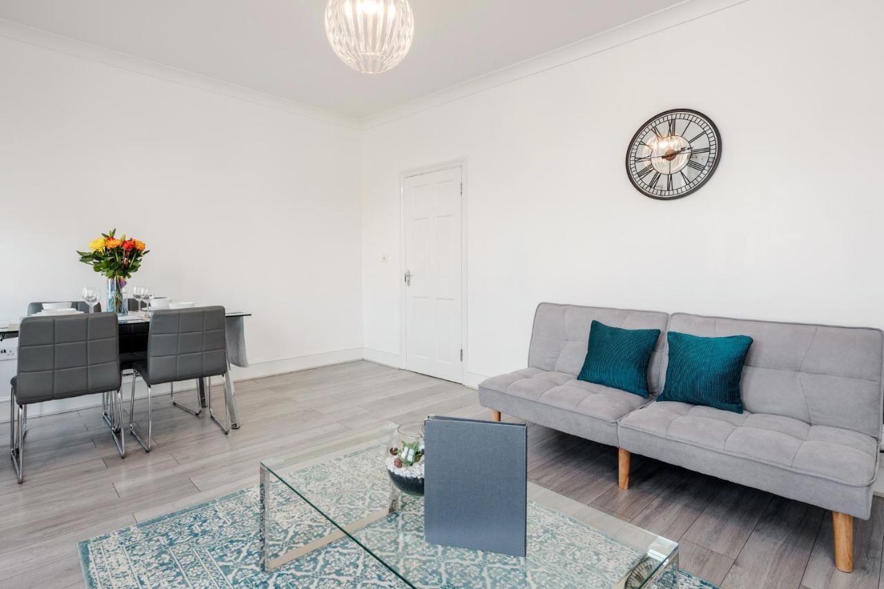 Business & Leisure 2 Bedroom & Parking By Damask Homes Ilford Eksteriør billede